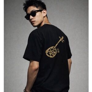 Ryukyu Shamisen Pattern Black Tee Shirt Mens Japanese Size Medium No Size Tag